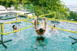 CROSSNET H2O: 4-Square Volleyball Pool Game