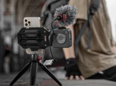 SmallRig Fold P10 Phone Cage for Video Pros