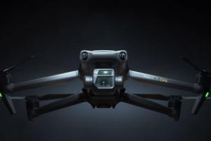 DJI Mavic 3 5.1K Drone with 46-Min Flight Time
