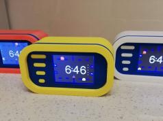 ESP32 Pac-Man Touchscreen Clock with 3D Printed Case