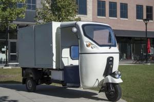 GMW Taskman: Cloud Connected Electric 3-Wheeler with Modular Battery