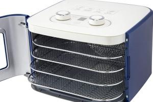 NESCO Snackmaster Jr. Compact Dehydrator for Beef Jerky, Fruit Chips