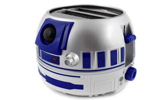 Uncanny Brands Star Wars R2D2 Deluxe Toaster