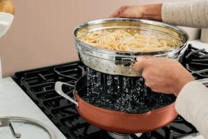 Ninja Foodi NeverStick PossiblePan Replaces 12 Cooking Tools