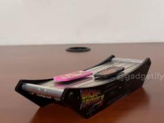 NeoLev Back to the Future Dual Track Miniature Diamagnetic Hoverboards