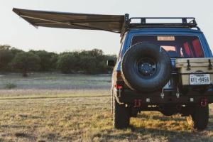 Crosswing from Kammok: 3-Second Setup Car Awning