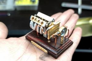 Handmade Functional Mini V8 Engine (jiubeistudio)
