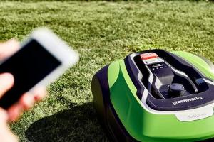 Greenworks Optimow 10 Robot Lawn Mower with App