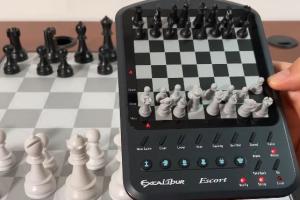 Excalibur Escort Portable Chess Computer