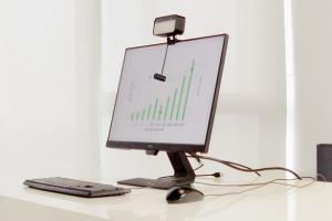 MECA 3 in 1 Webcam with Retractable Camera