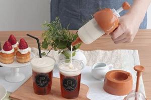 Angel Cheese Tea Maker for Drinks Topped with Cream Cheese