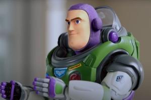 Robosen’s Buzz Lightyear Programmable Robot with App
