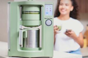 ChaiBot: Smart Touchscreen Tea Machine with App