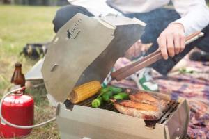 SKOTTI Portable Gas Grill (7.7lbs)