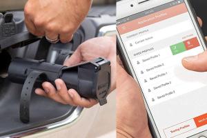 CURT Echo Mobile Electric Trailer Brake Controller