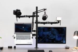 VIVO All-in-One Livestreaming Stand Holds Your Monitor, Laptop, Camera, Mic