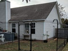 Easypetfence Kitty Corral Cat Fence System Protects Your Pets from Predators