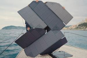 Levante 500W Origami Solar Panel for Camping, Off-Grid Living