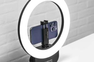 Sandmarc Wireless Portable Ring Light for iPhone