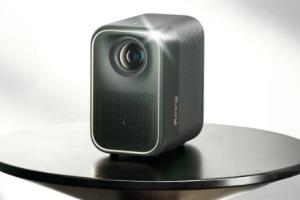 Xming Google TV LCD Projector with Netflix