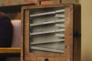 TempoFlow: Rolling Ball Clock