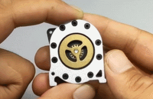Wankel Rotary Engine Fidget Spinner by MCA Studio