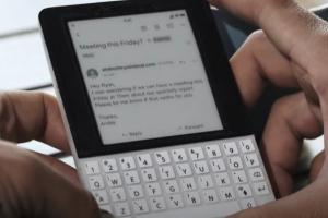 Minimal E-Ink QWERTY Phone with Android, 8MP Camera