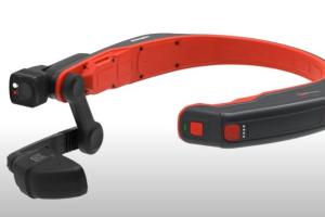RealWear Navigator Z1 Smart Headset for Oil & Gas Professionals