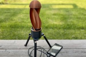 Tornado Foldable Micro Wind Charger for Smartphones & Tablets