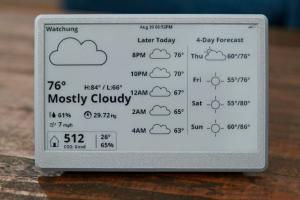 7.5″ E-ink WiFi Weather Station with Apple Weather