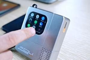 FOLI Touchscreen Smartphone Charger, Voice Recorder, Camera Remote