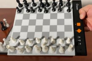 DGT Centaur vs. Chessnut Go Chess Computer