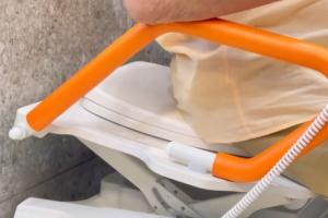 VOCIC AX12 Electric Raised Toilet Seat for Seniors