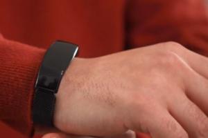 Freesby Wearable Gesture Controller for Smart Home Devices