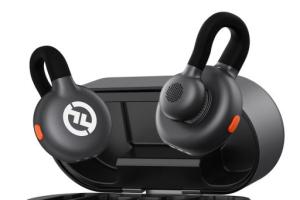 Hollyland Lark M2S USB-C Wireless Microphone for iPhone 16, Android