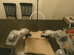7X’s Robot Can Autonomously Fold T-Shirts, Wash Dishes