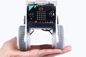 ELECFREAKS micro:bit XGO Rider Self-Balancing 2-Wheeled Robot