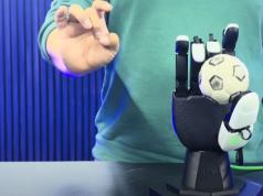 ROBOTERA XHAND1 Esports Robot Hand (10 CPS)