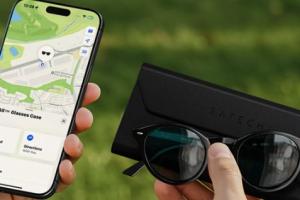 Satechi FindAll Glasses Case with Apple Find My Tracking