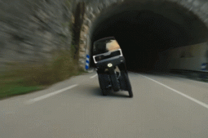 AEMOTION Electric Tilting Microcar with 115km/h Max Speed