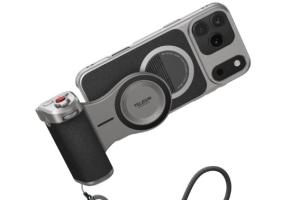 TELESIN Master Grip for iPhone 17 Pro Max with 2-Step Shutter, Zoom Dial