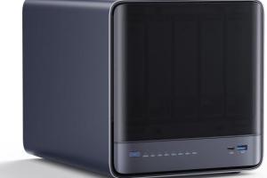 MINISFORUM N5 Pro Desktop AI NAS with Ryzen AI 9 HX PRO 370