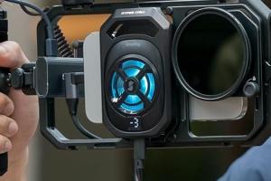 SmallRig Universal Cooling Smartphone Cage