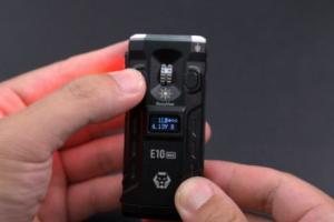 RovyVon E10 Pro Multifunctional Flashlight